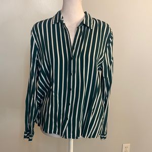 [DIVIDED] Green/White Striped Button Down Blouse - Size Medium